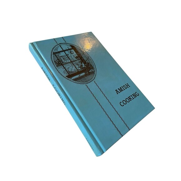 Amish Cooking Cookbook Hardcover Copyright 1977 Reprint 2012 - Picture 4 of 7